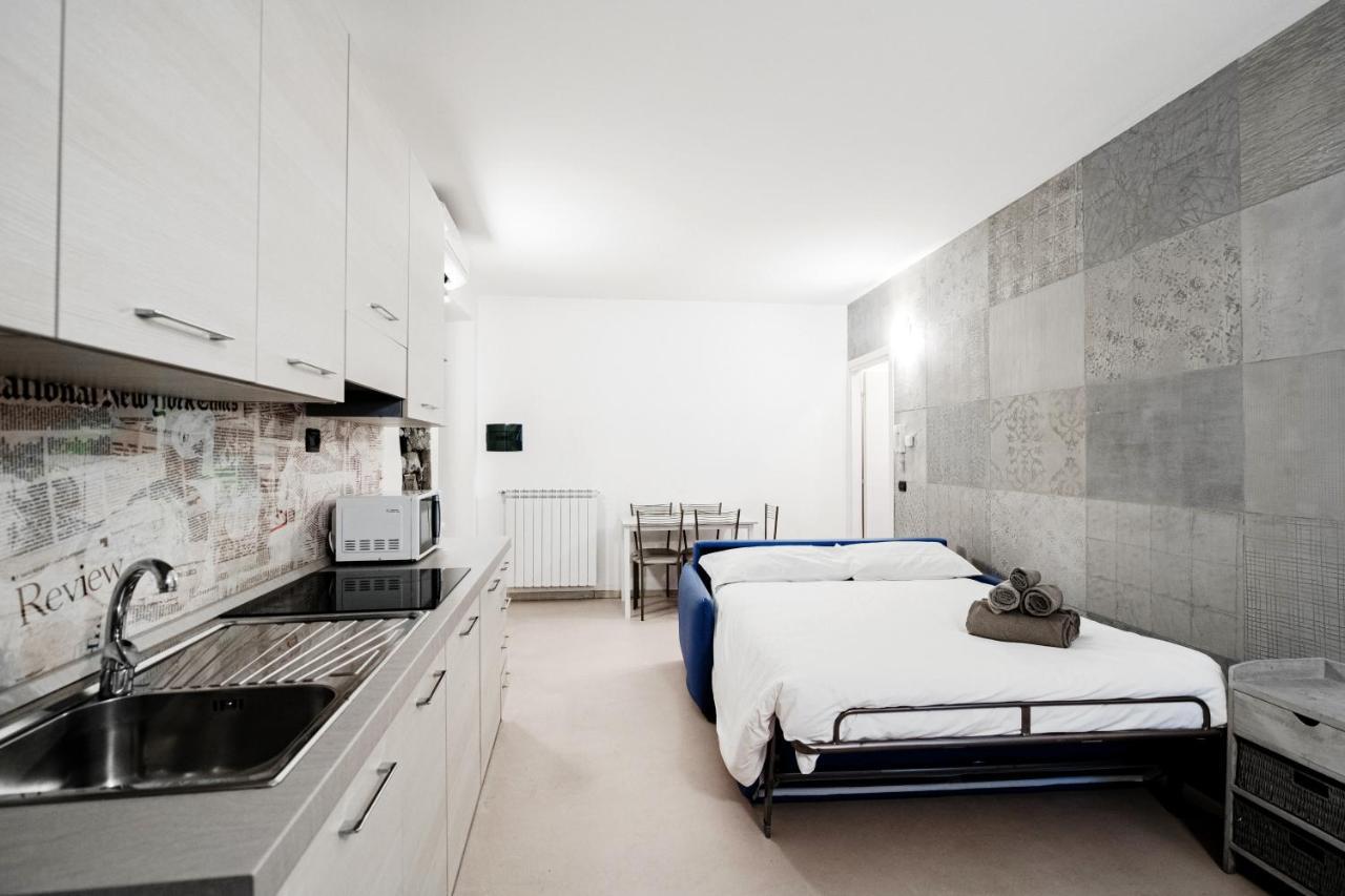 Blue Loft - The House Of Travelers Apartment Como Exterior foto